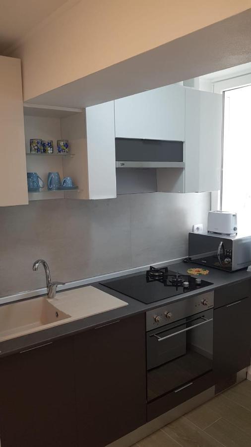 Water Lily Apartment - Self Check-In Oradea Zewnętrze zdjęcie